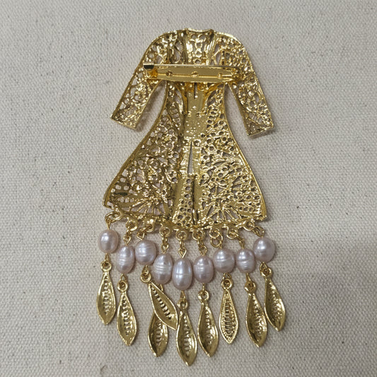 Nyana Nyana Fresh Water Pearl Kebaya Shaped Brooch Kerongsang Gold L