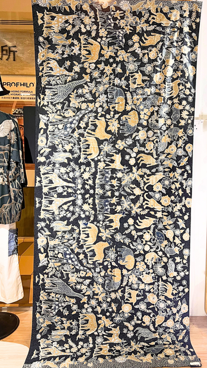 Nyana Nyana Hand Drawn Batik Tulis Cotton Fabric – Naturally Dyed Artisan Textile | Jungle Animal