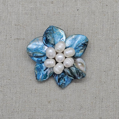 Nyana Nyana Shell and Fresh Water Pearl Brooch Kerongsang