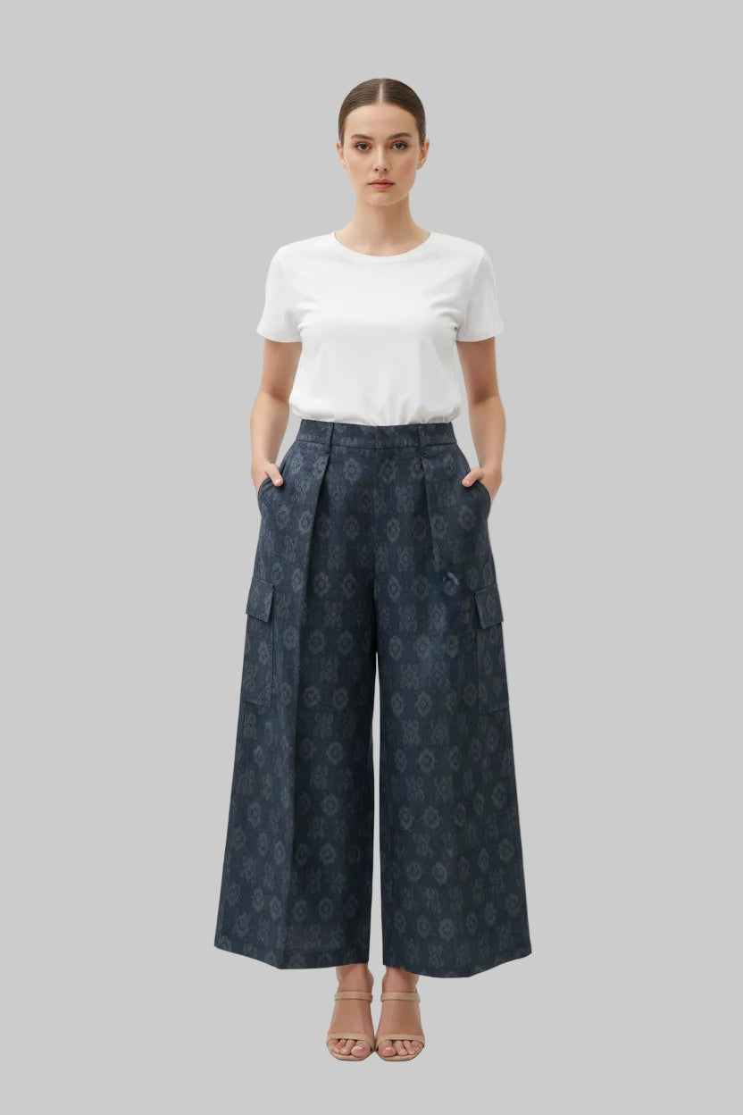 Nyana Wide Cargo Pants