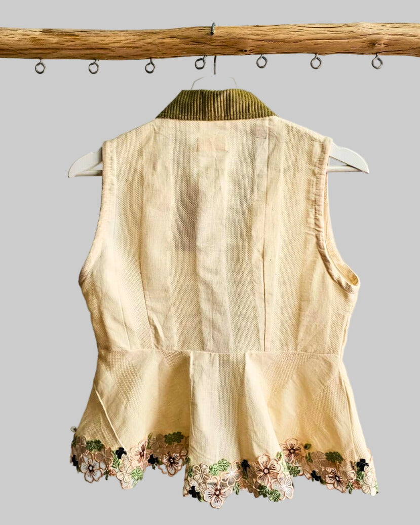 Nyana Kopi Karipap Peplum Vest