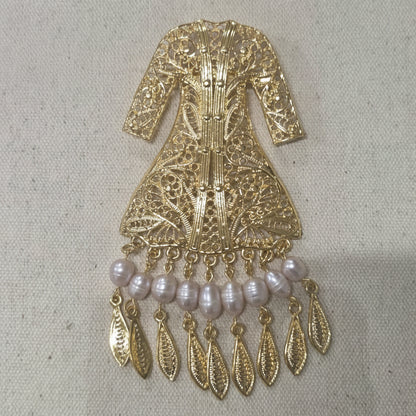 Nyana Nyana Fresh Water Pearl Kebaya Shaped Brooch Kerongsang Gold L