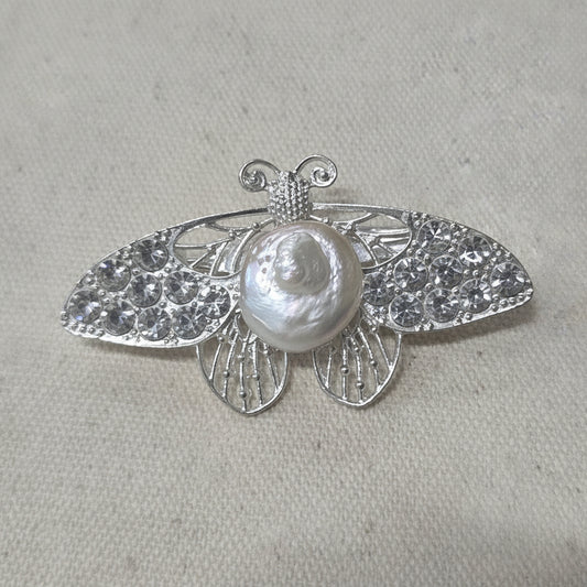 Nyana Nyana Fresh Water Baroque Pearl Butterfly Brooch Kerongsang Small